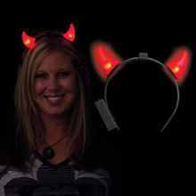 1441281895